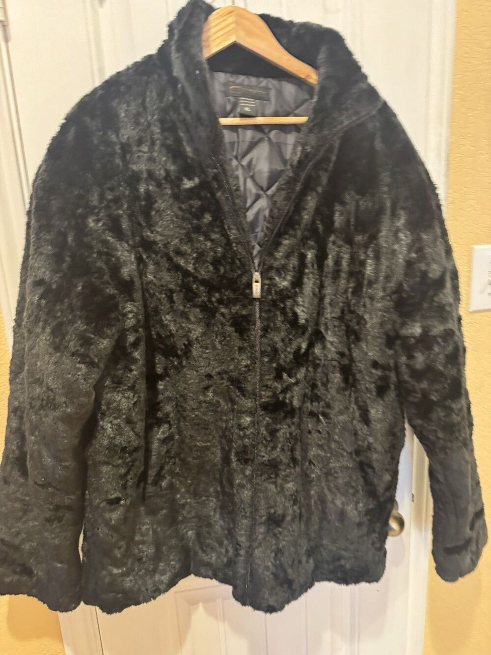 GODBODY Y2K  BOSS CHIC, BLACK Faux Fur Coat   SIZE XL